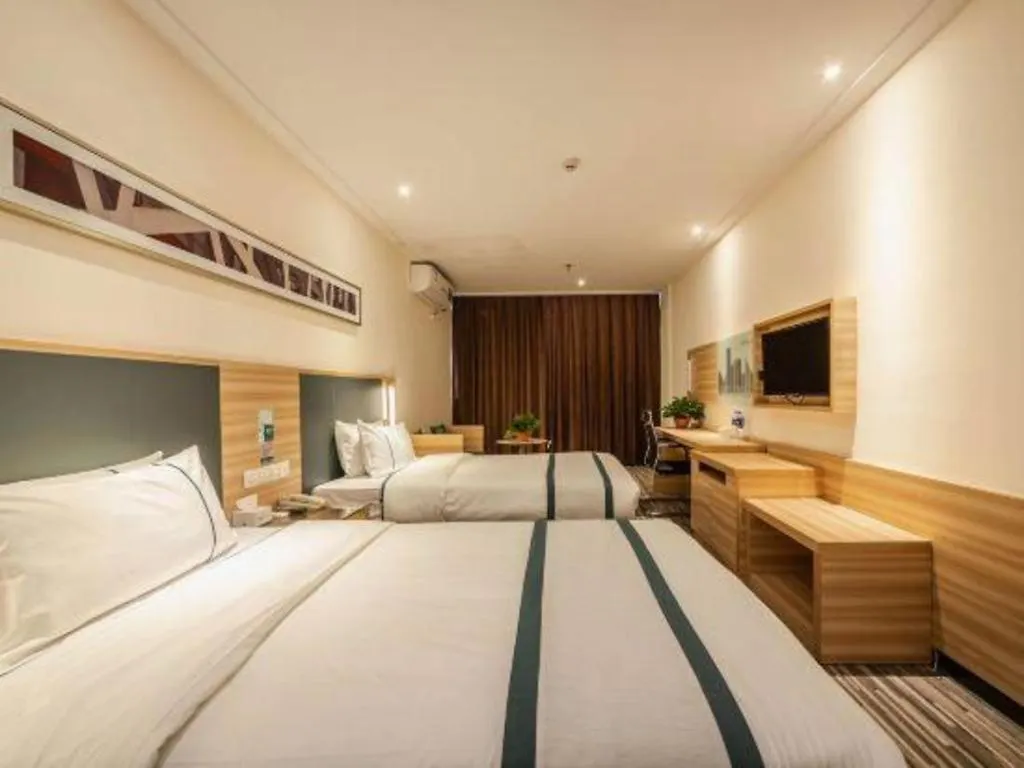 City Comfort Inn Zhengzhou Railway Station Erqi Square 2*,  China
