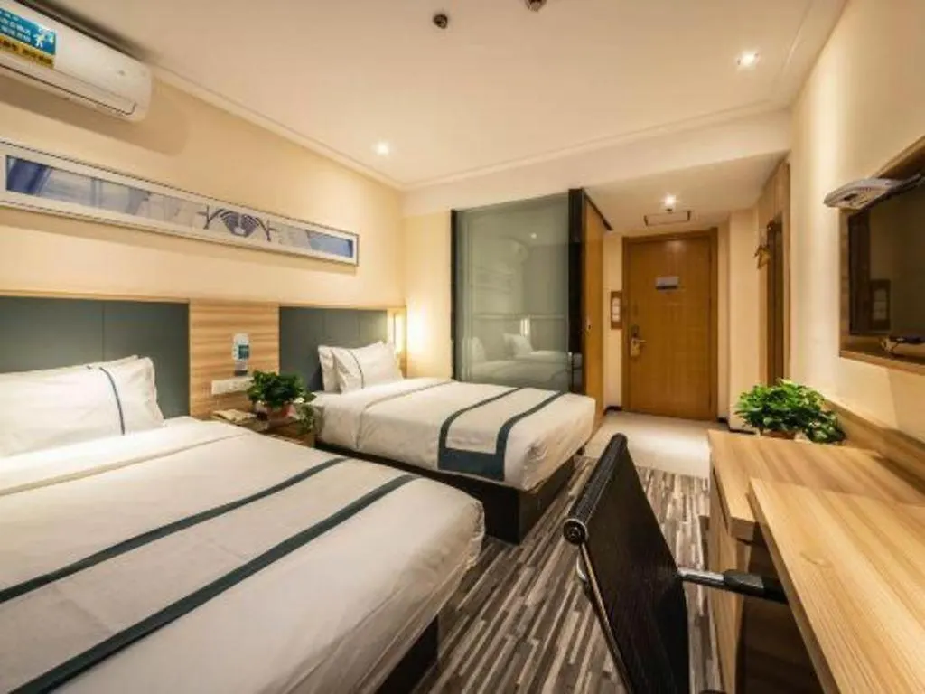 City Comfort Inn Zhengzhou Railway Station Erqi Square 2*,  China